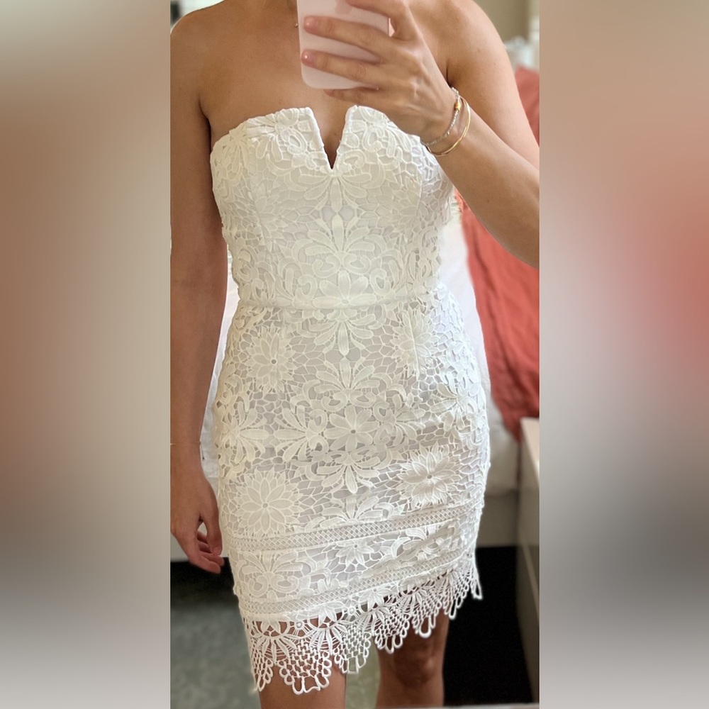 NWT Minuet White Lace Dress size S